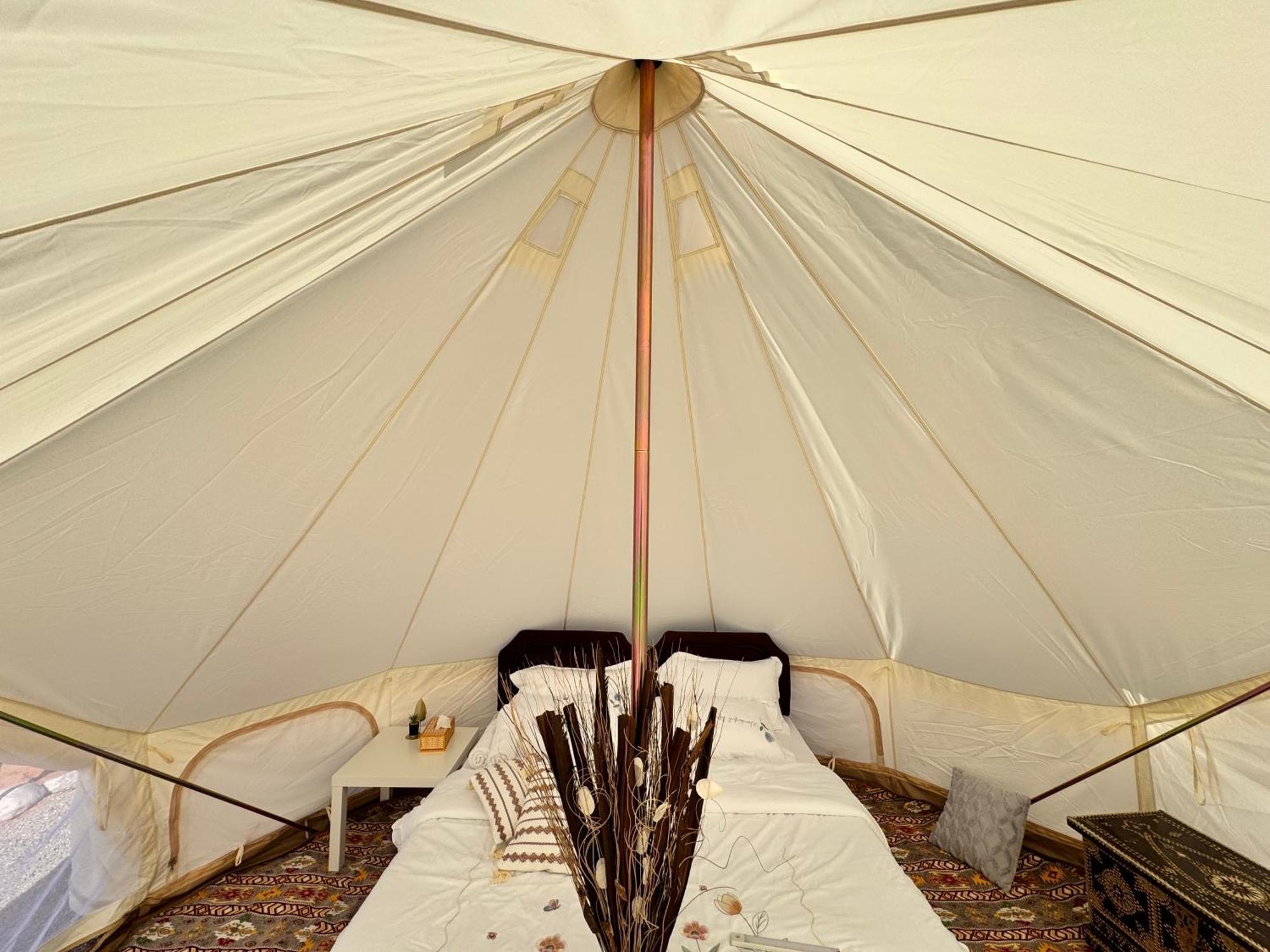 Thousand Stars Desert Camp Luxury tent